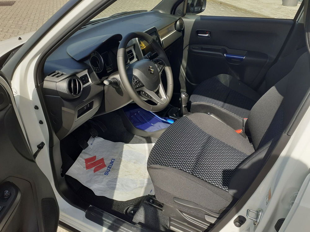 Suzuki Ignis nuova a Parma (14)