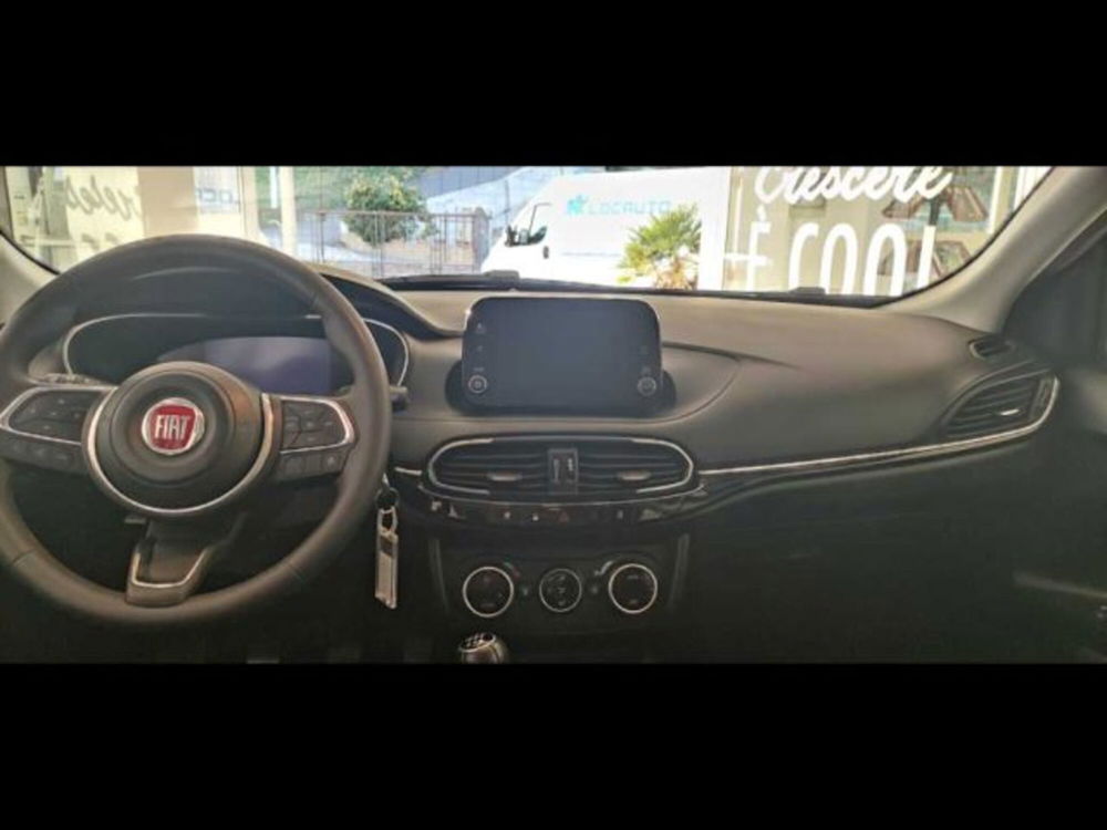 Fiat Tipo Station Wagon Tipo 1.6 Mjt S&S SW City Life  del 2021 usata a Caltanissetta (5)