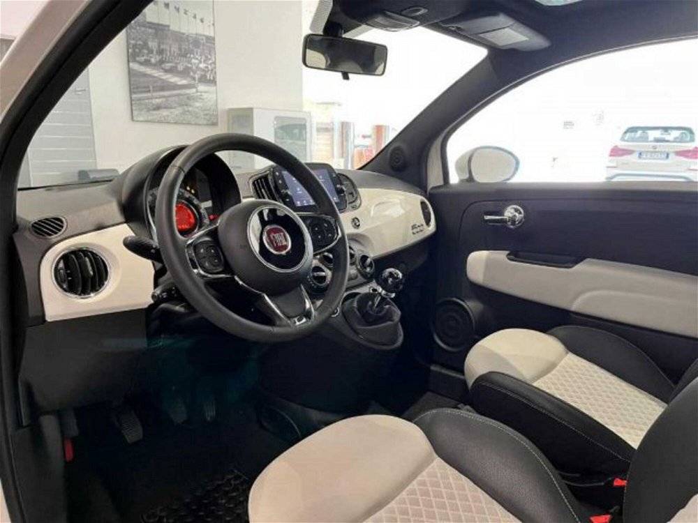 Fiat 500 1.0 Hybrid Dolcevita  del 2021 usata a Caltanissetta (4)