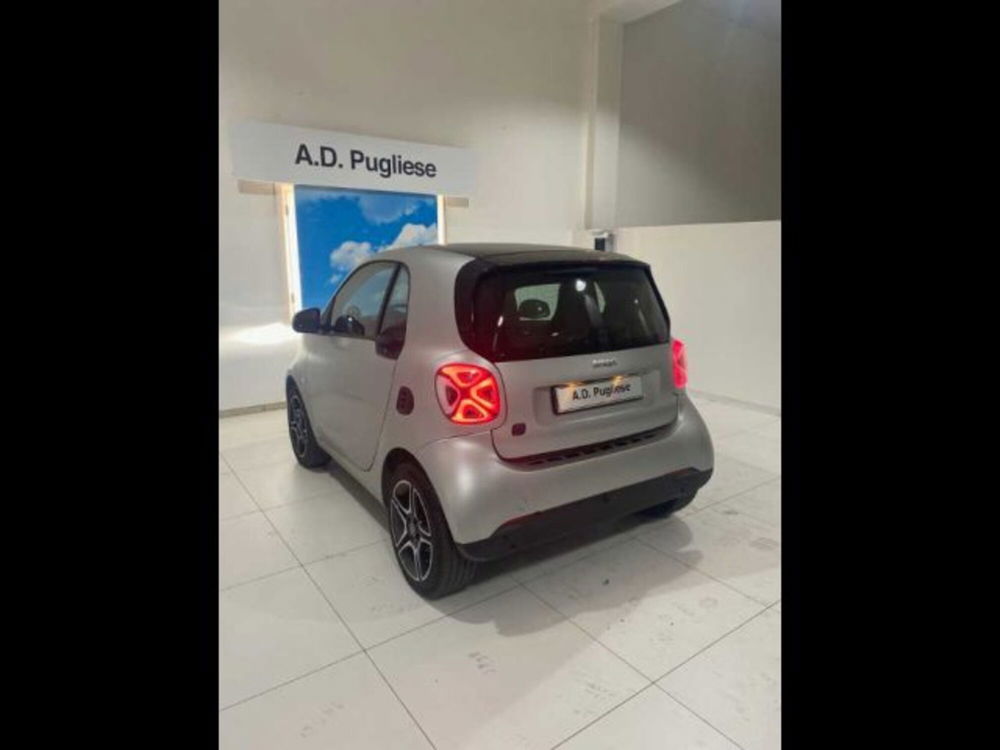 smart Fortwo Fortwo eq Pulse 4,6kW del 2022 usata a Caltanissetta (4)