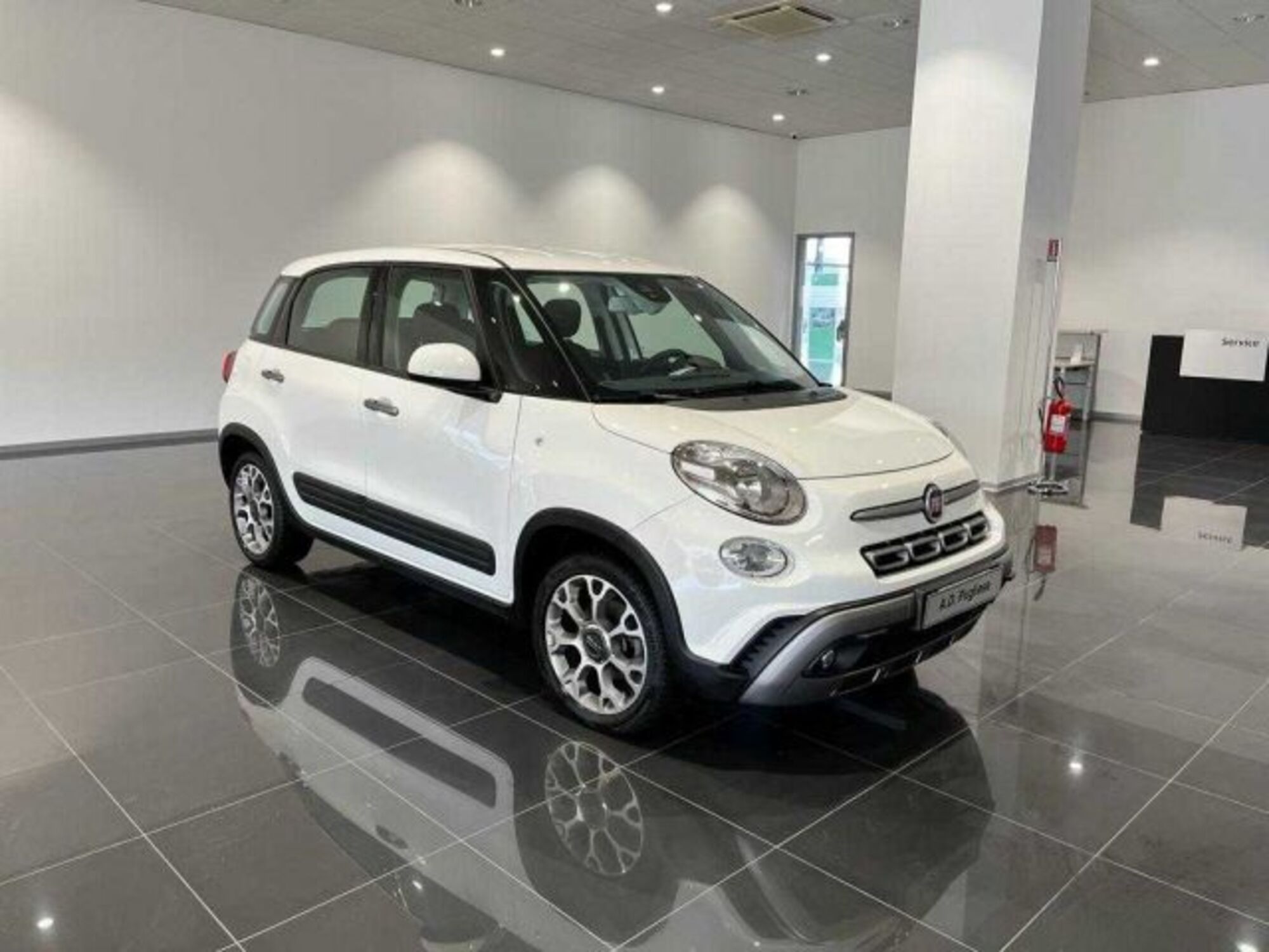 Fiat 500L 1.3 Multijet 95 CV Cross  del 2021 usata a Caltanissetta