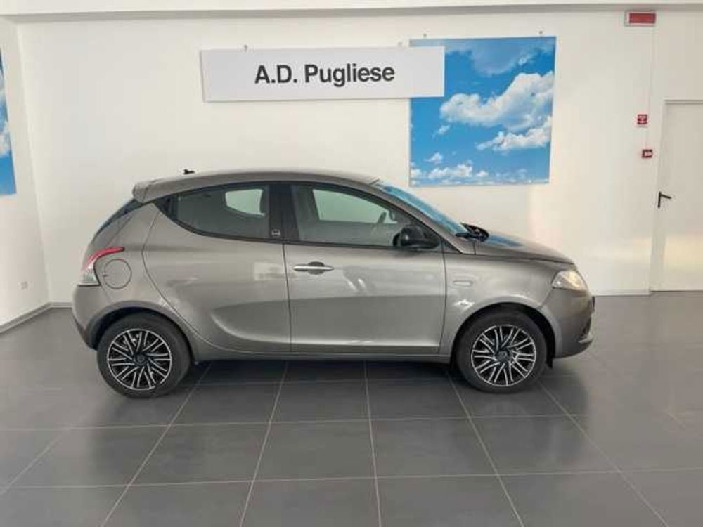 Lancia Ypsilon usata a Caltanissetta (14)