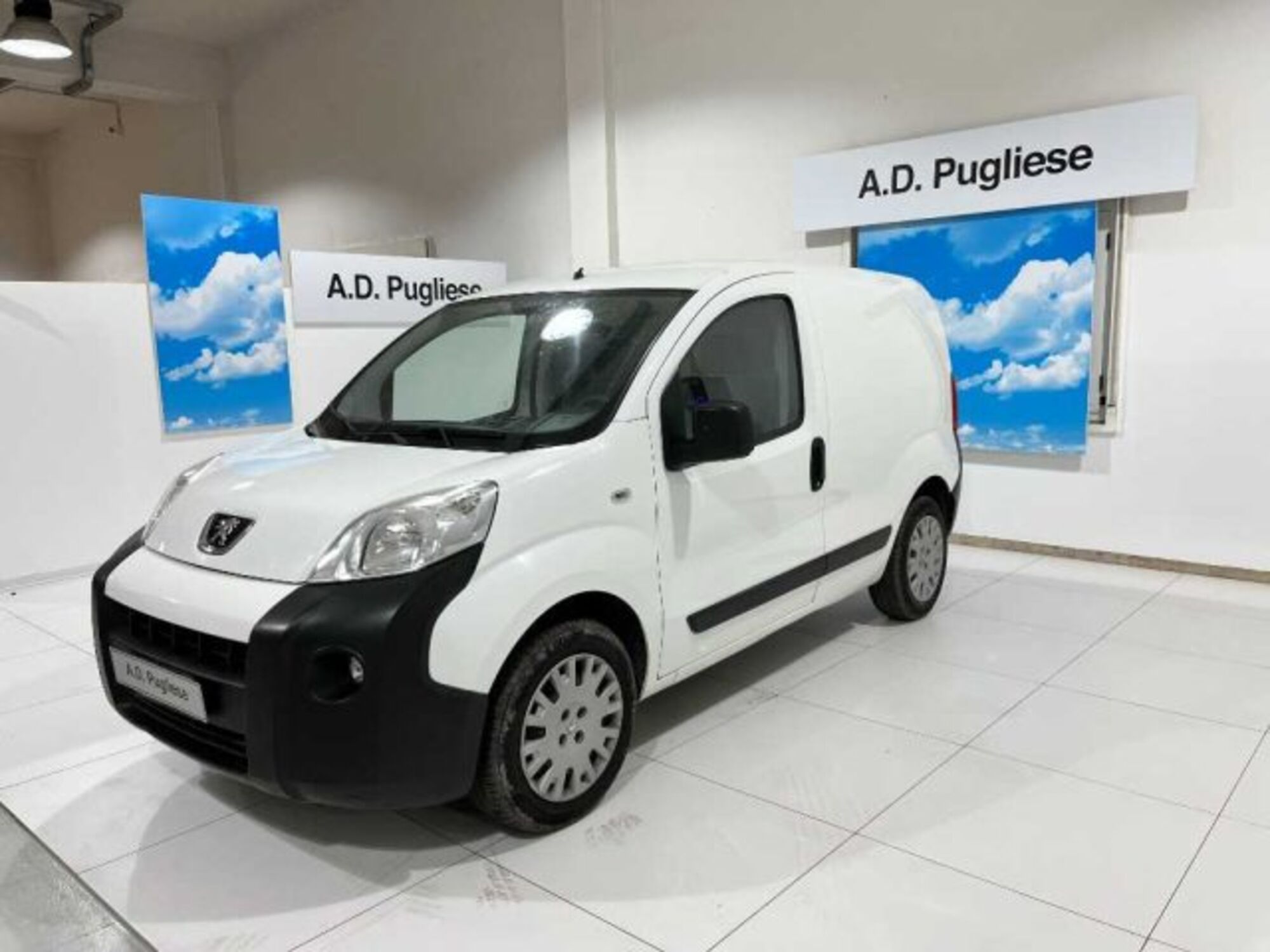 Peugeot Bipper 1.3 HDi 75CV FAP Furgone Comfort  del 2015 usata a Caltanissetta