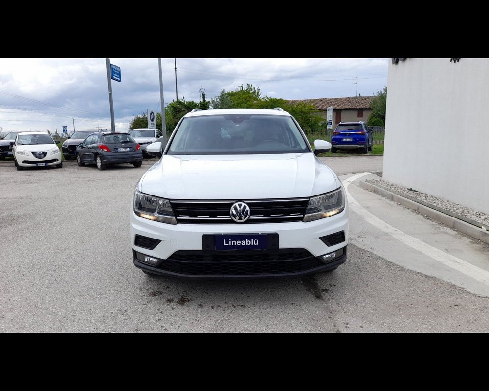 Volkswagen Tiguan 2.0 TDI SCR DSG Sport BlueMotion Technology  del 2019 usata a Ravenna (3)