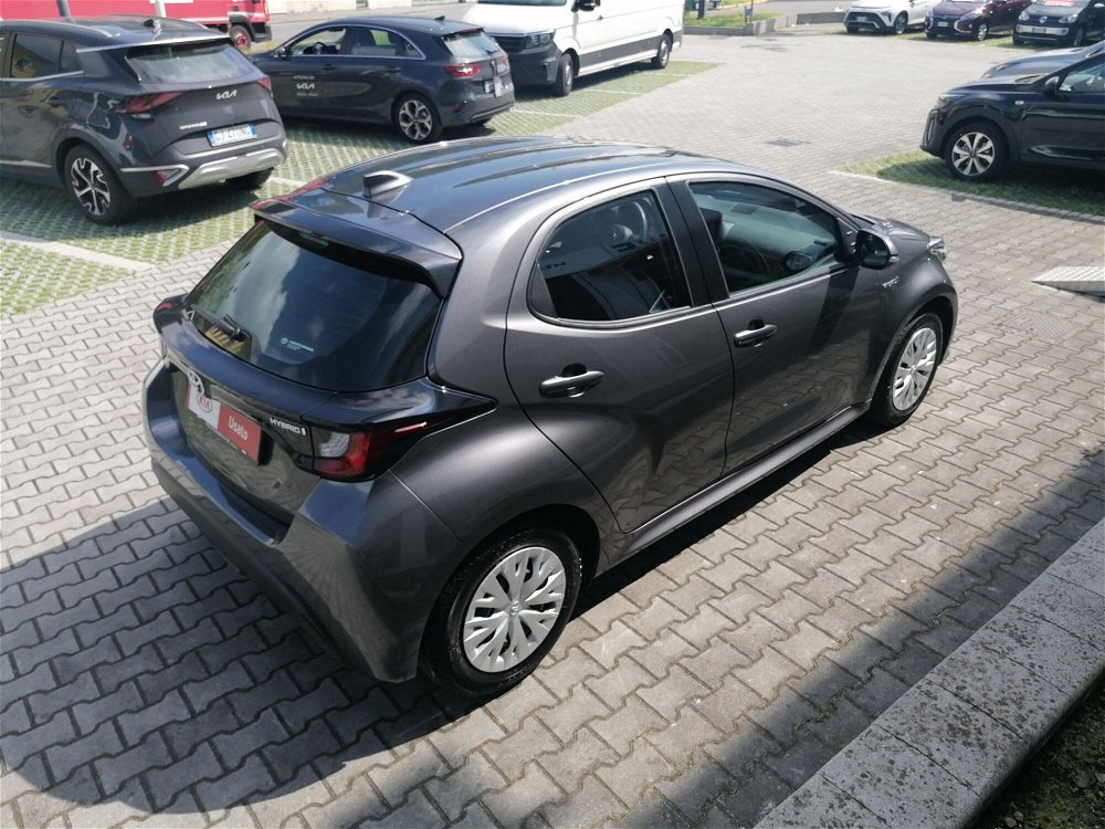 Toyota Yaris 1.5 Hybrid 5 porte Trend del 2021 usata a Brescia (4)