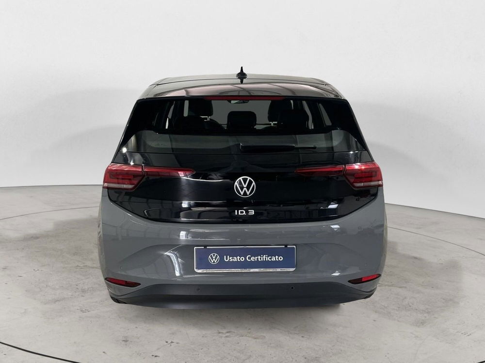 Volkswagen ID.3 Pro Performance  del 2021 usata a Massa (4)