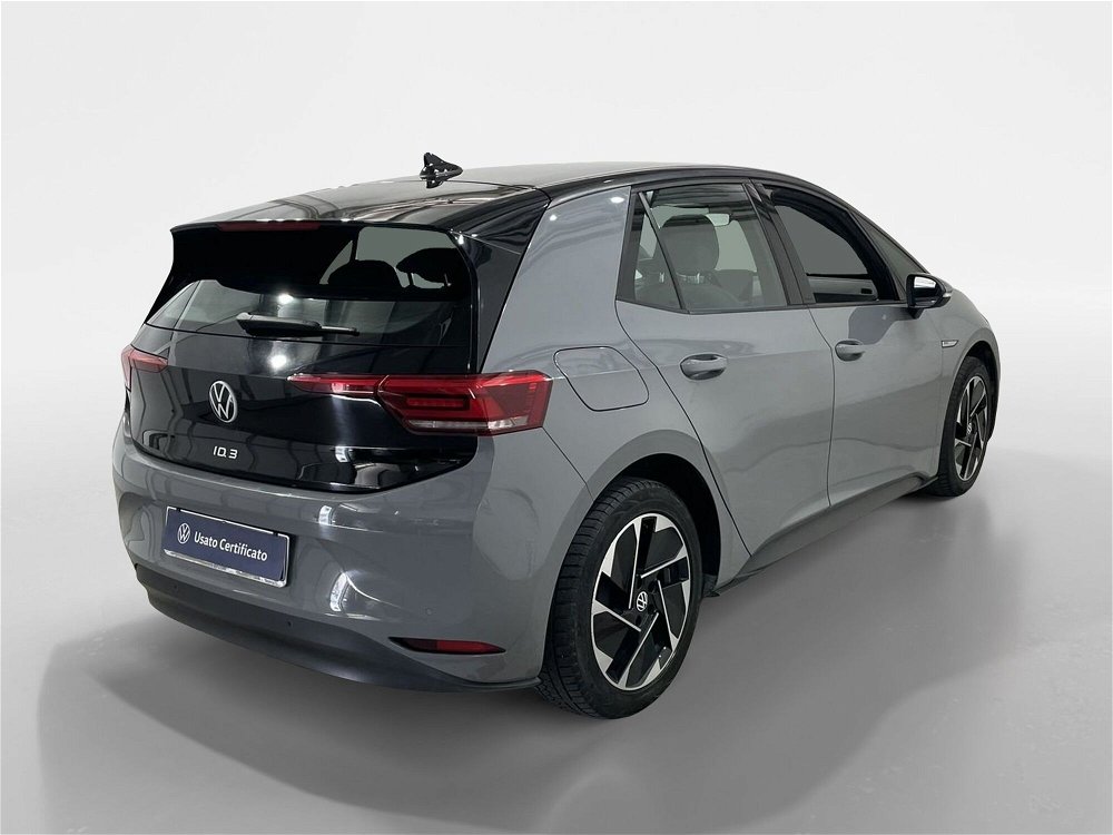 Volkswagen ID.3 Pro Performance  del 2021 usata a Massa (5)