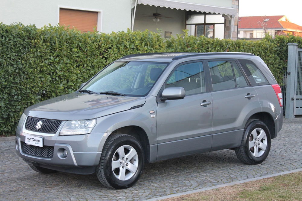 Suzuki Grand Vitara usata a Cuneo