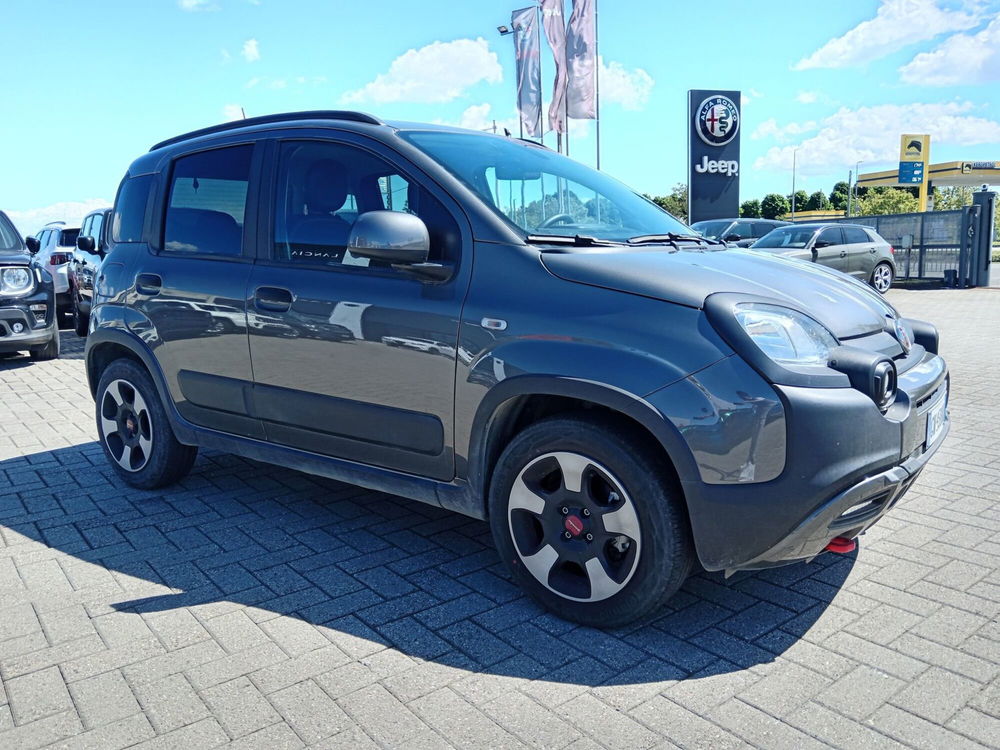 Fiat Panda Cross Cross 1.0 FireFly S&S Hybrid  del 2023 usata a Alessandria (3)