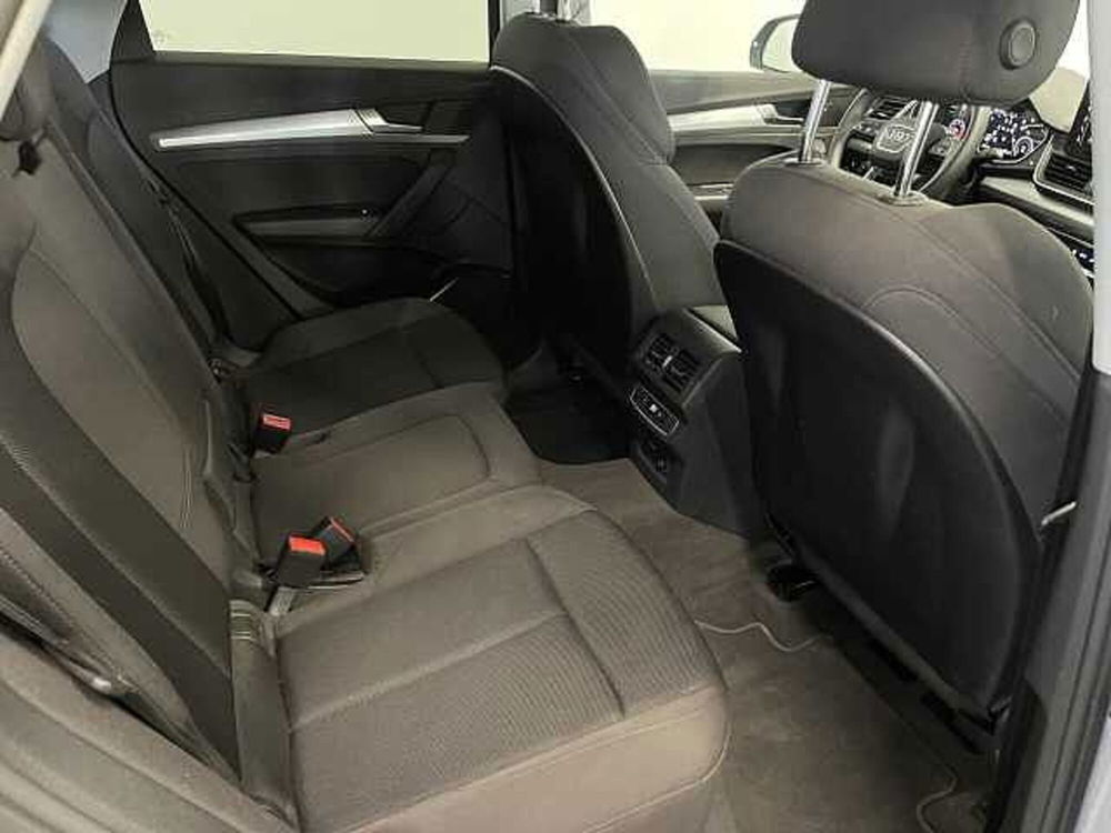 Audi Q5 Sportback usata a Lucca (9)