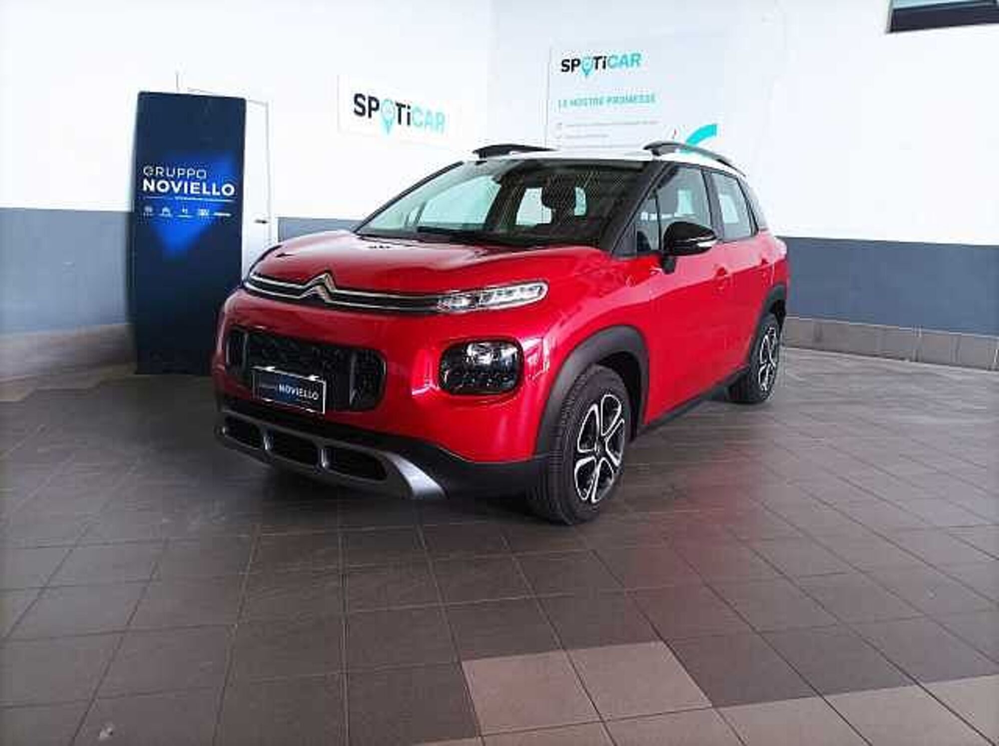 Citroen C3 Aircross BlueHDi 100 S&amp;S Feel  del 2020 usata a Salerno