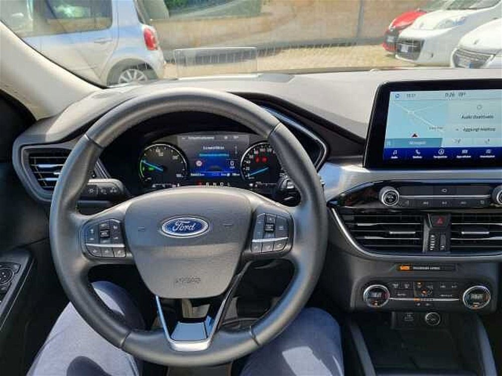 Ford Kuga 2.5 Plug In Hybrid 225 CV CVT 2WD Titanium  del 2021 usata a Monopoli (5)