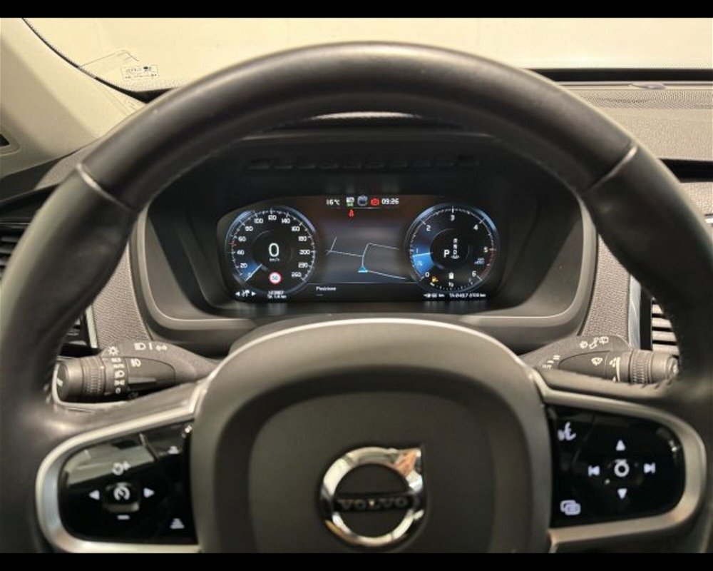 Volvo XC90 B5 (d) AWD Geartronic Momentum Pro  del 2020 usata a Conegliano (5)