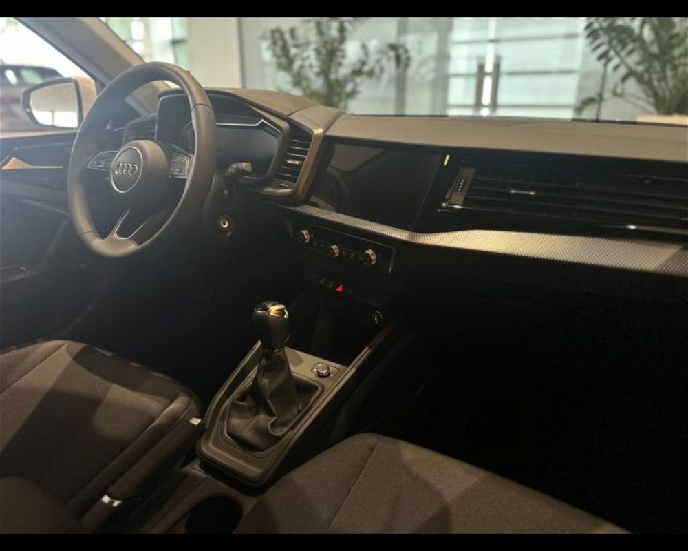 Audi A1 Sportback Sportback 25 1.0 tfsi Business nuova a Conegliano (4)