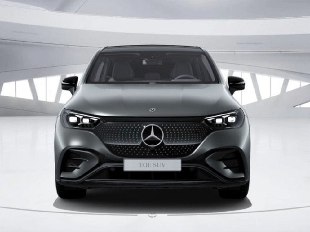 Mercedes-Benz EQE SUV Suv 350 AMG Line Premium Night Edition 4matic nuova a Verona (3)