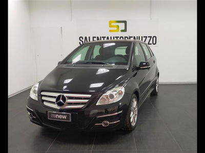 Mercedes-Benz Classe B 200 CDI Premium  del 2012 usata a Lecce