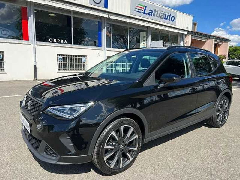 SEAT Arona 1.0 EcoTSI Black Edition nuova a Lugo