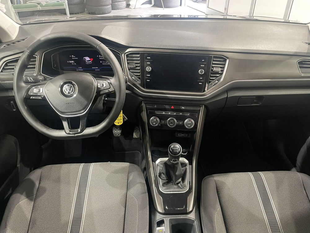 Volkswagen T-Roc usata a Massa-Carrara (12)