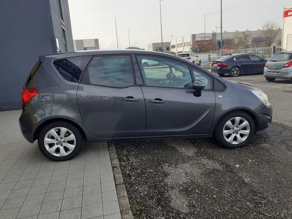 Opel Meriva usata a Piacenza (8)