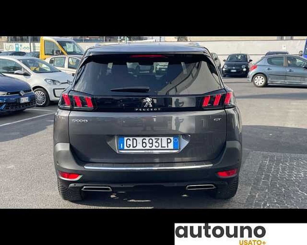 Peugeot 5008 usata a Napoli (3)