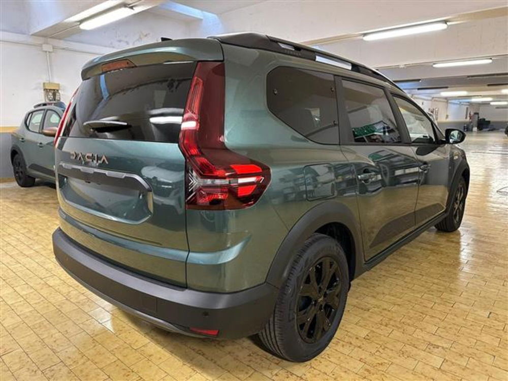 Dacia Jogger nuova a Brescia (2)