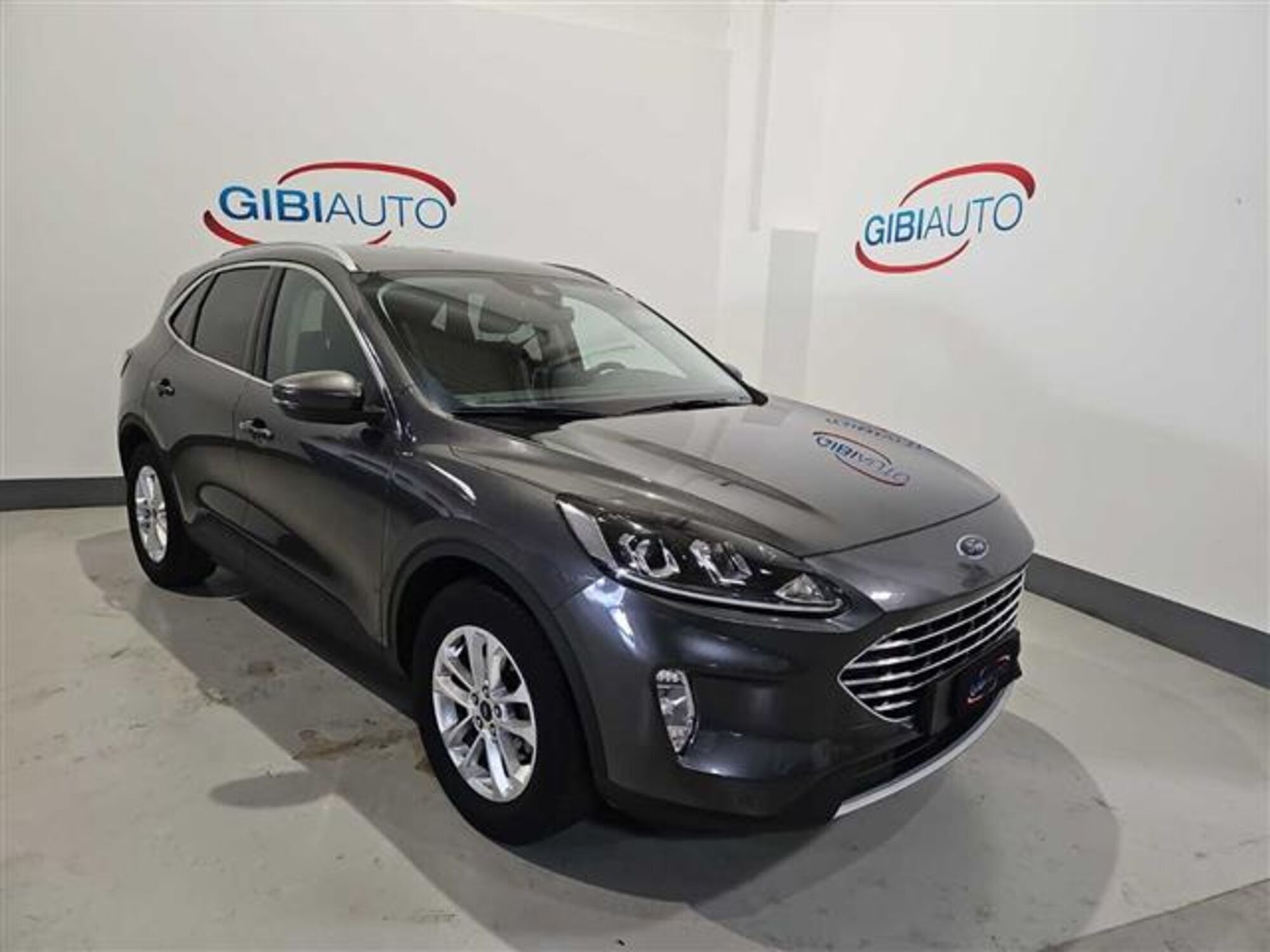 Ford Kuga 1.5 EcoBoost 150 CV 2WD Titanium  del 2020 usata a Palermo