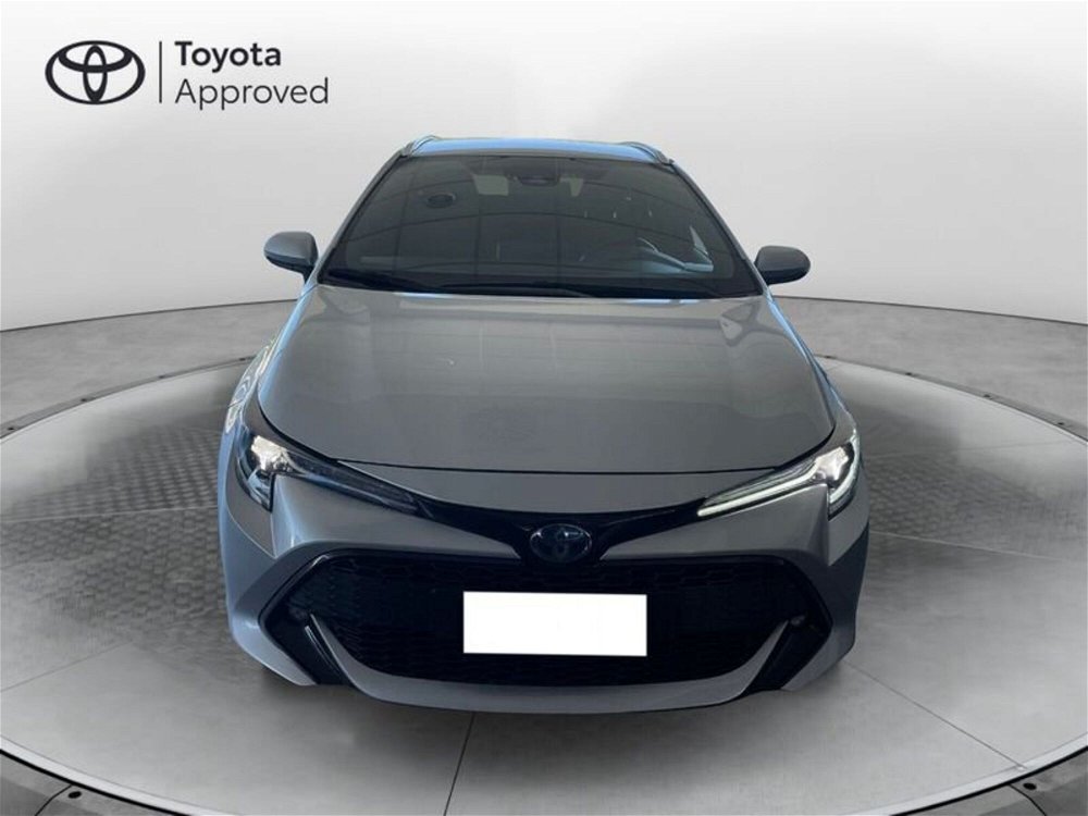 Toyota Corolla Touring Sports 1.8 Hybrid Style  del 2019 usata a Surbo (2)