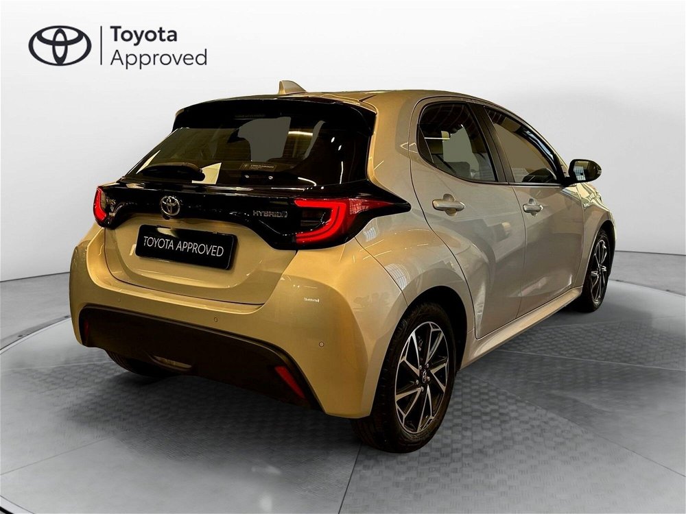 Toyota Yaris 1.5 Hybrid 5 porte Trend del 2020 usata a Catanzaro (4)