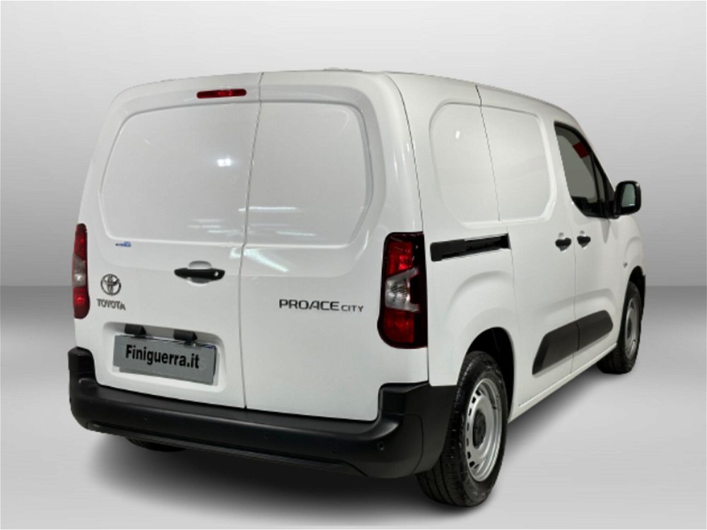 Toyota Proace City City 1.2 110 CV S&S PC 5p. Comfort  del 2022 usata a Talamona (5)