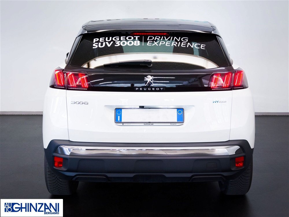 Peugeot 3008 Hybrid 225 e-EAT8 Allure Pack  del 2022 usata a Bergamo (5)
