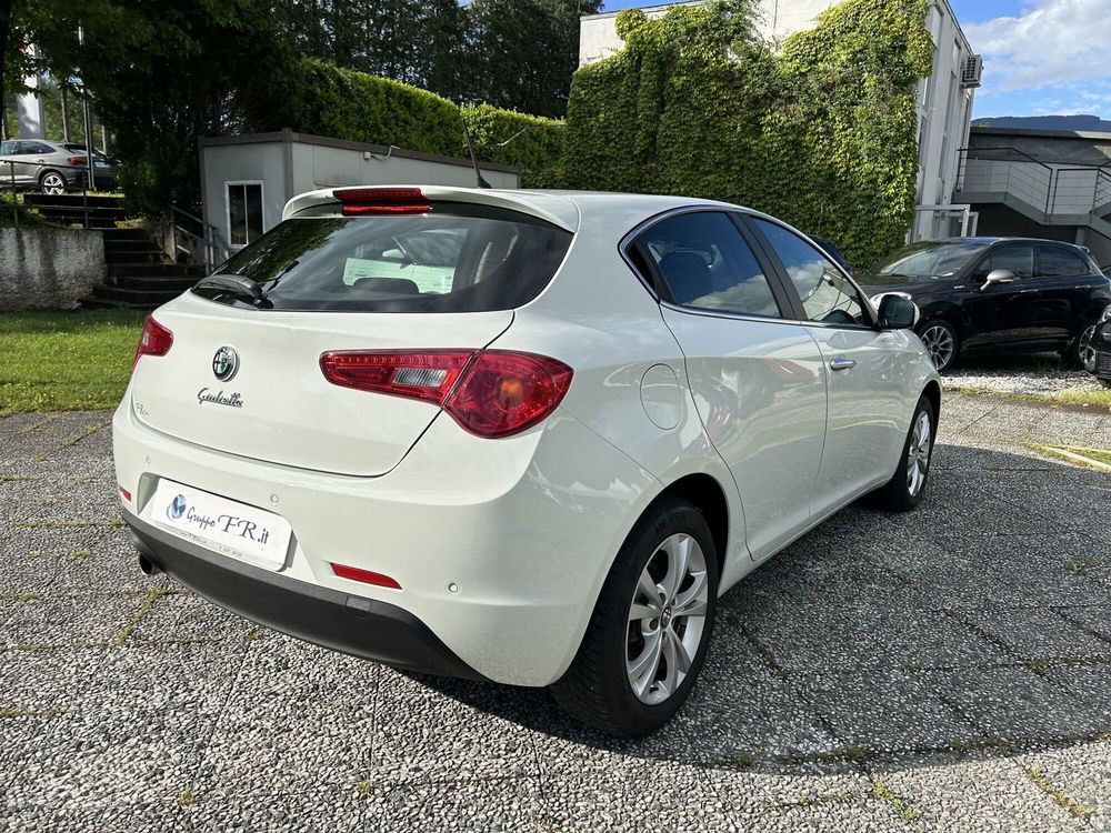 Alfa Romeo Giulietta usata a La Spezia (7)