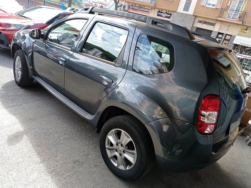 Dacia Duster 1.5 dCi 110CV 4x4 Ambiance  del 2016 usata a Imperia (2)