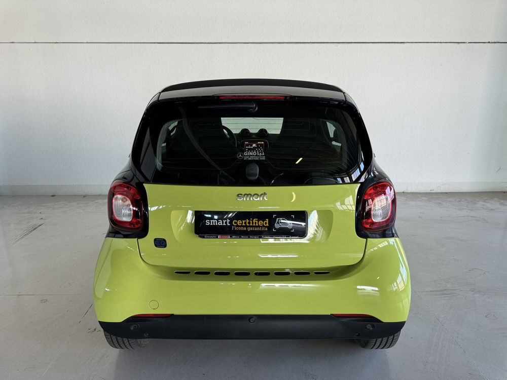 smart Fortwo Fortwo eq Passion 22kW del 2021 usata a Milano (5)