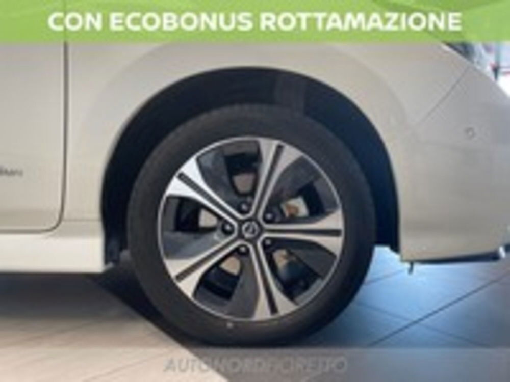 Nissan Leaf 62kWh Tekna e+ Pro Pilot Park 217cv del 2019 usata a Pordenone (4)