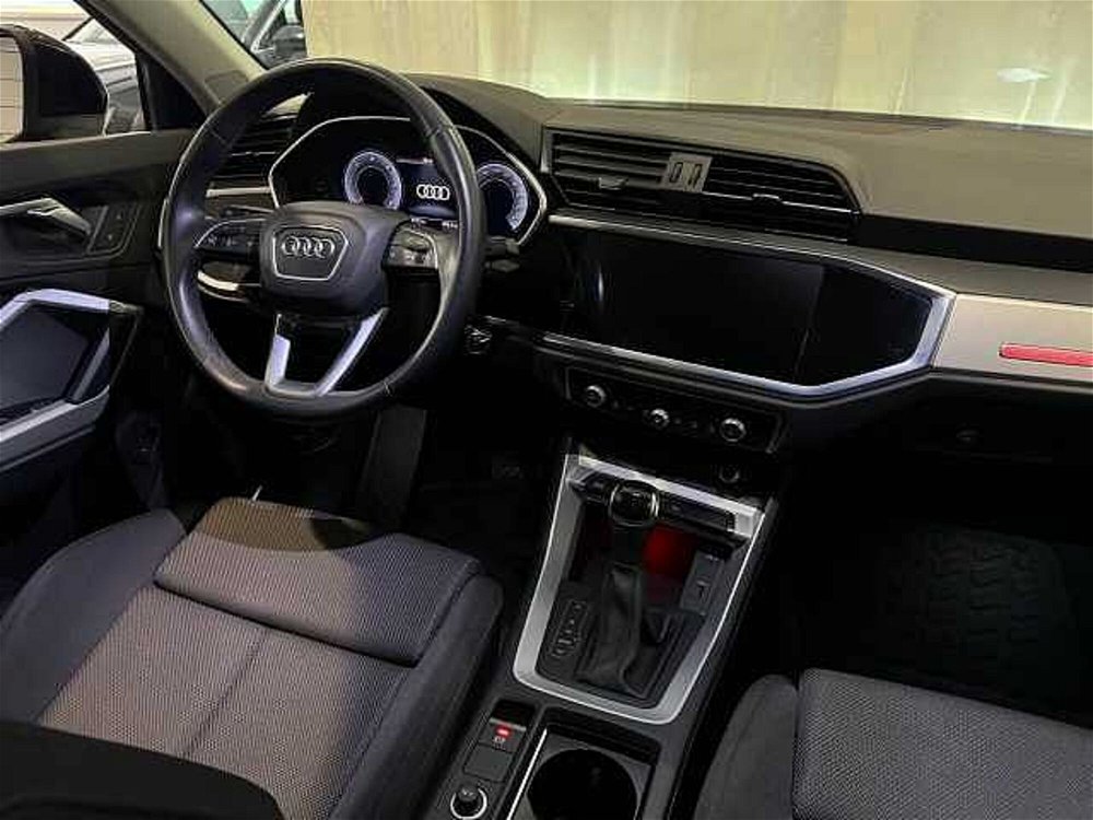 Audi Q3 Sportback 35 TDI quattro S tronic Business Plus  del 2020 usata a Genova (3)