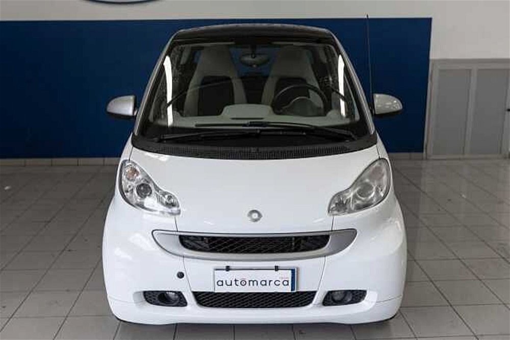 smart Fortwo 1000 52 kW MHD coupé pulse  del 2011 usata a Silea (4)