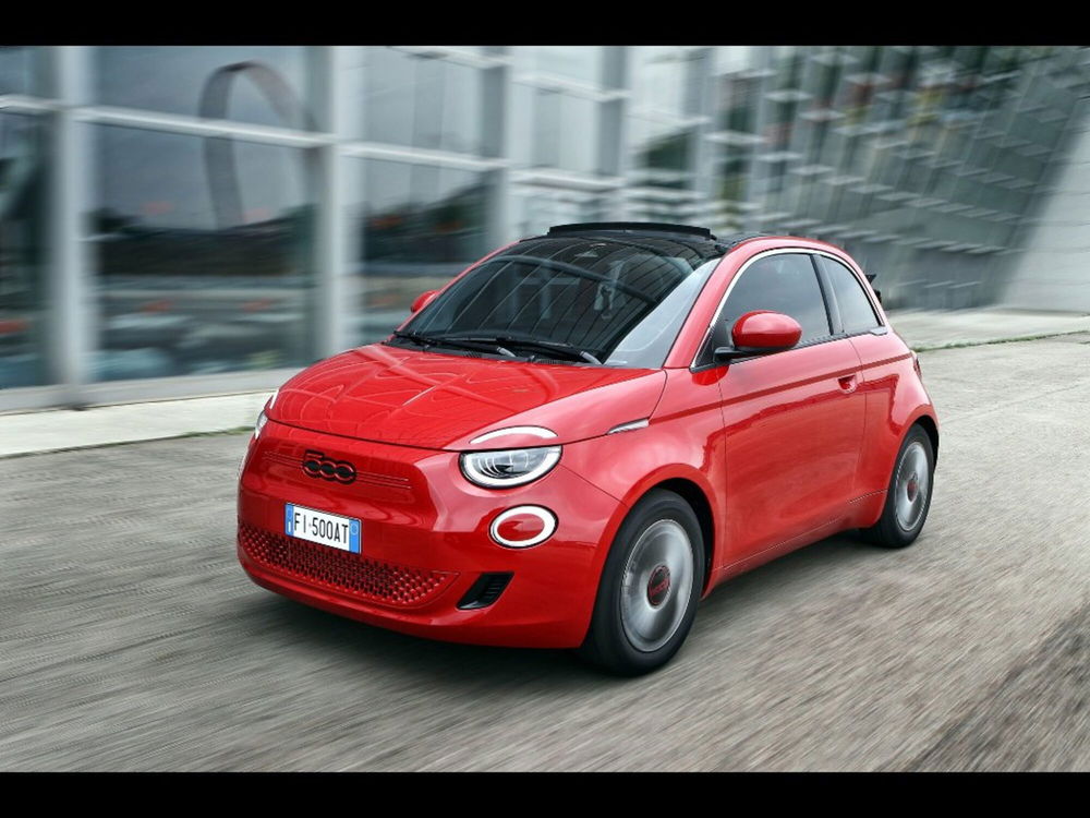 Fiat 500e nuova a Firenze