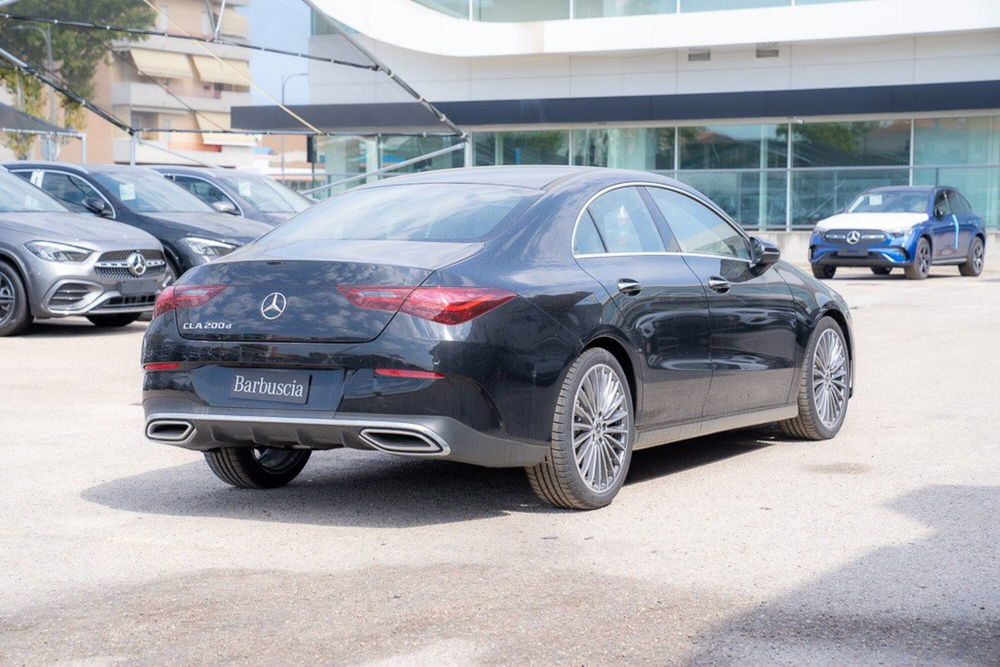 Mercedes-Benz CLA nuova a Pescara (4)