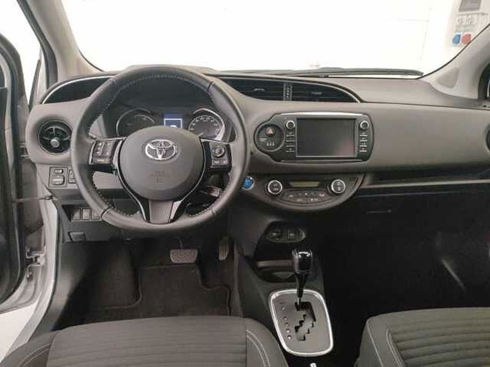 Toyota Yaris usata a Varese (15)