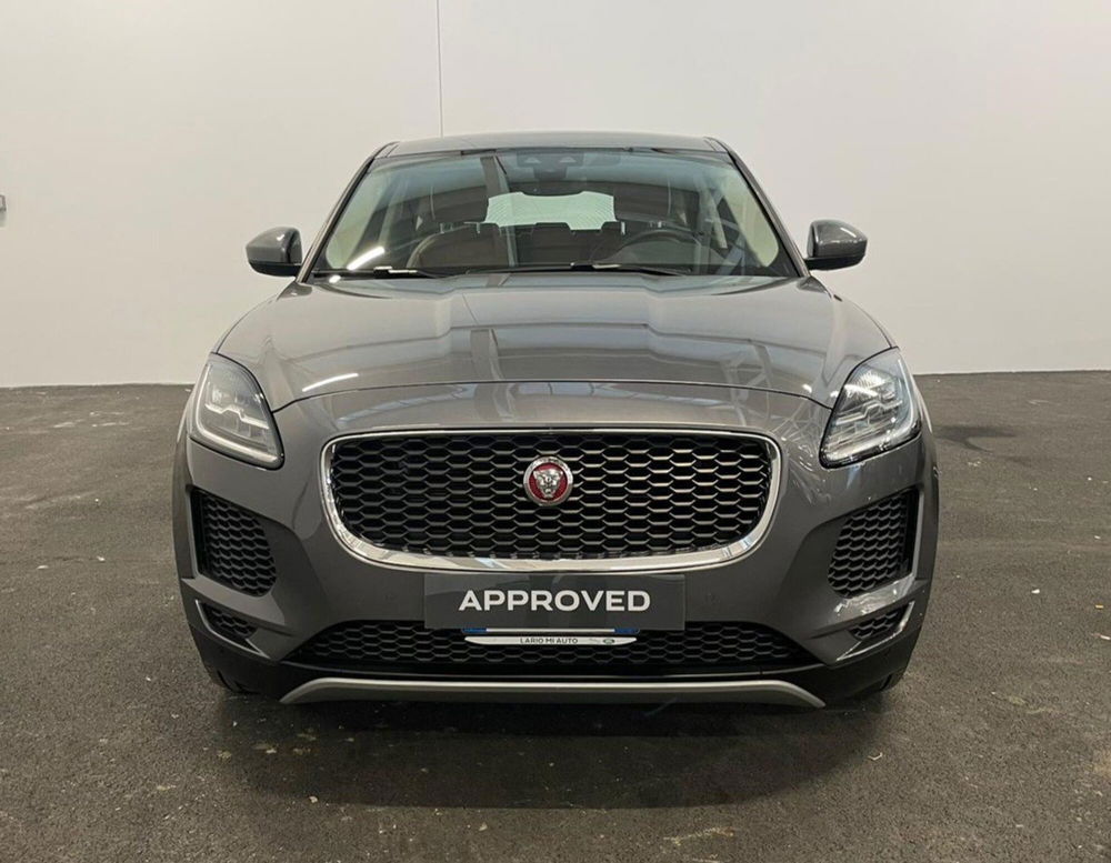 Jaguar E-Pace usata a Milano (8)