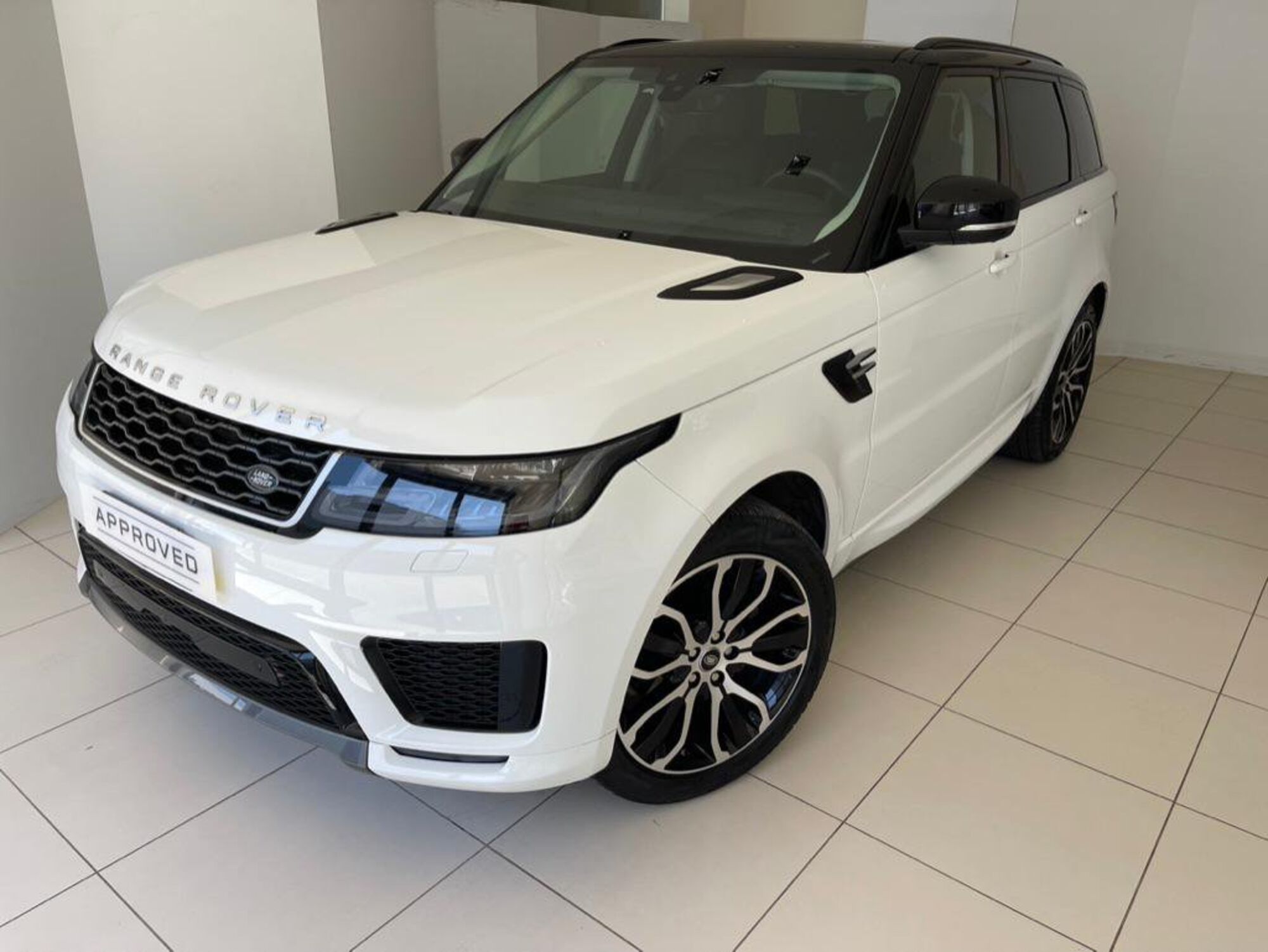 Land Rover Range Rover Sport 3.0 SDV6 249 CV HSE Dynamic del 2019 usata a Latina