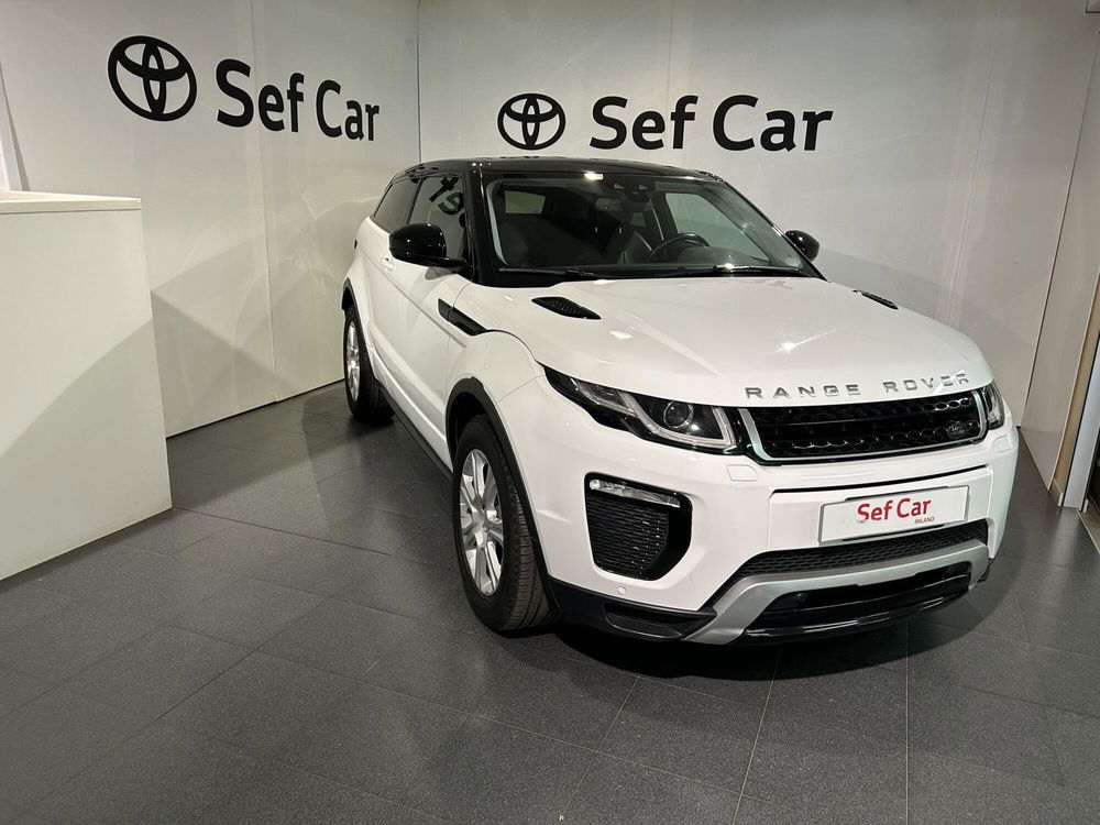 Land Rover Range Rover Evoque 2.0 TD4 180 CV Coupé HSE  del 2017 usata a Milano (3)