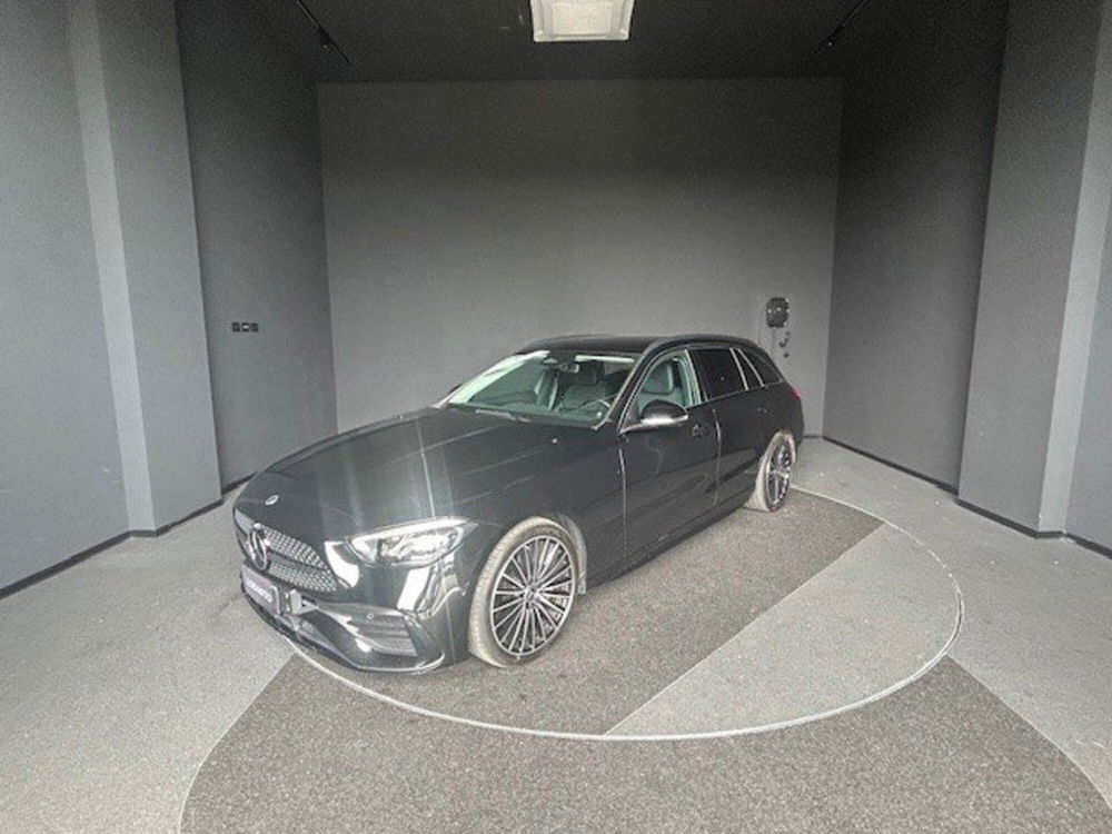 Mercedes-Benz Classe C Station Wagon 220 d Mild hybrid 4Matic Premium  del 2023 usata a Bergamo