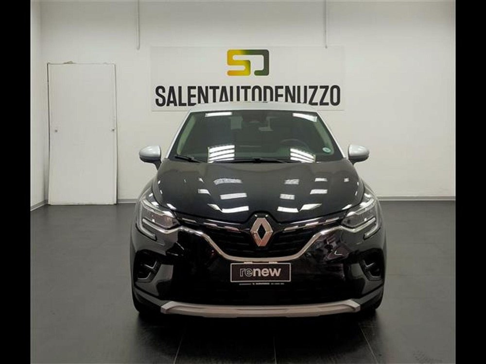 Renault Captur Plug-in Hybrid E-Tech 160 CV Intens  del 2020 usata a Lecce (3)