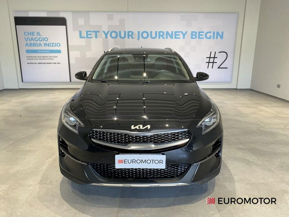 Kia XCeed 1.6 CRDi 136 CV MHEV iMT High Tech del 2022 usata a Modugno (2)