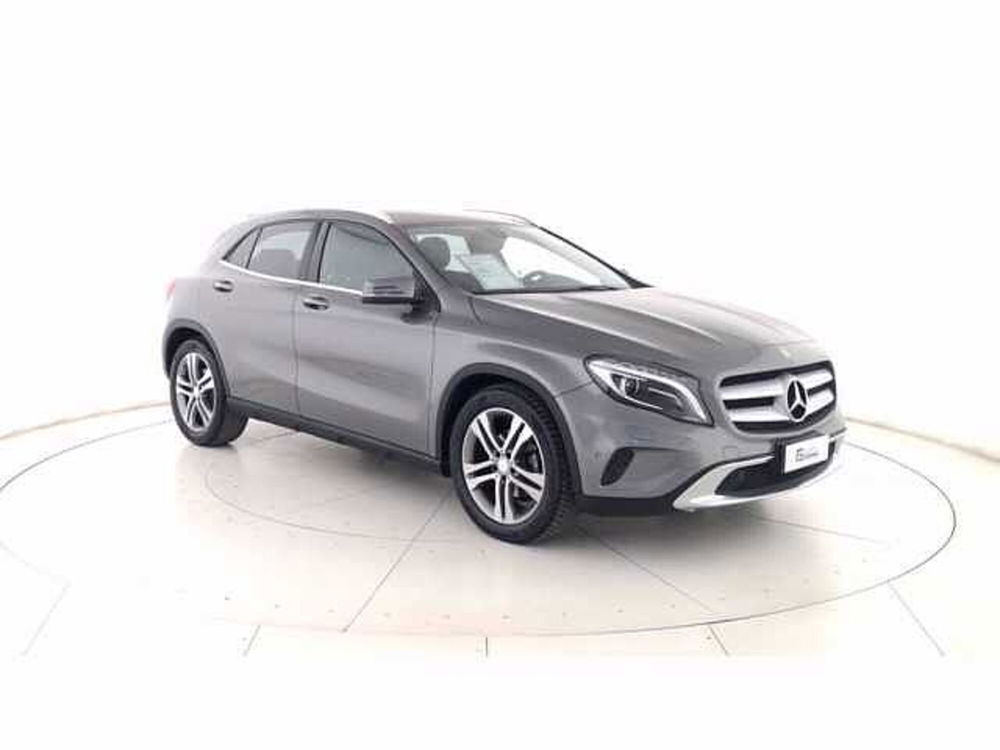 Mercedes-Benz GLA SUV 220 CDI Automatic 4Matic Executive del 2014 usata a Pozzuoli (2)