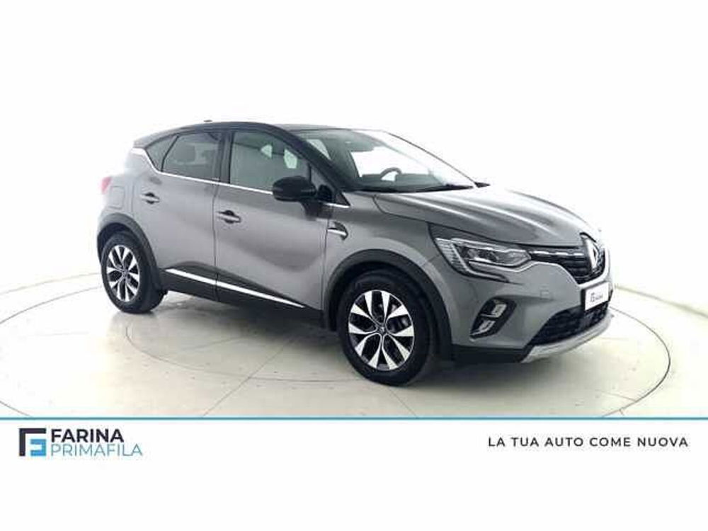 Renault Captur usata a Napoli (2)