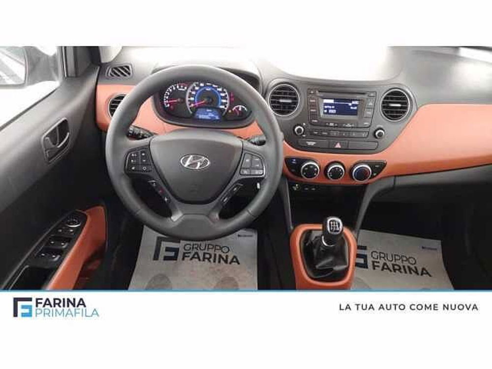 Hyundai i10 usata a Napoli (8)