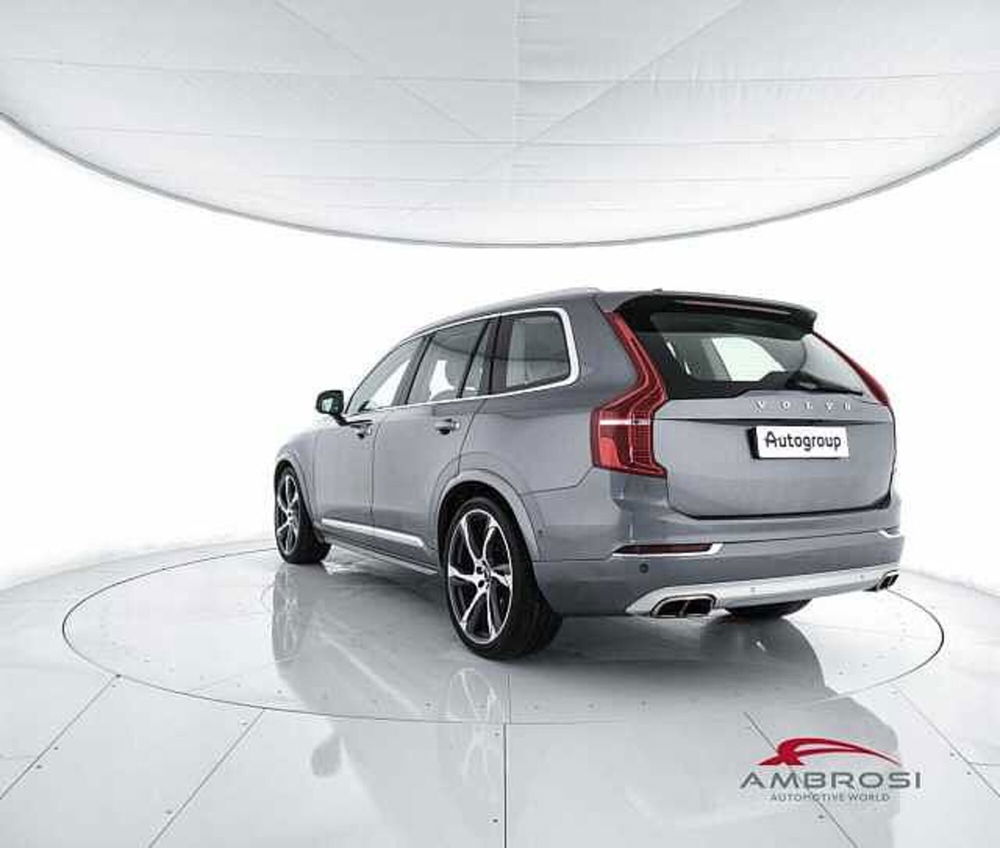 Volvo XC90 D5 AWD Geartronic Inscription  del 2016 usata a Corciano (4)