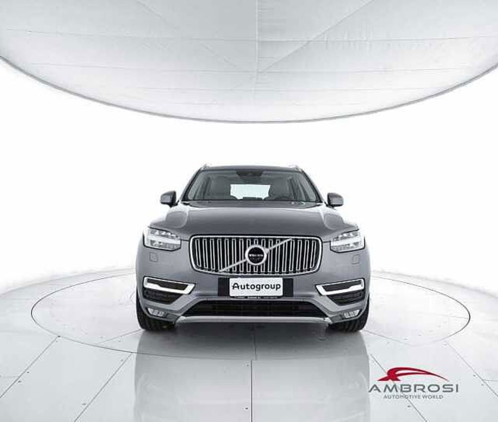 Volvo XC90 D5 AWD Geartronic Inscription  del 2016 usata a Corciano (5)